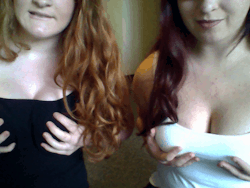 with-her-eyes-wide-shutt:  This just happened:3 