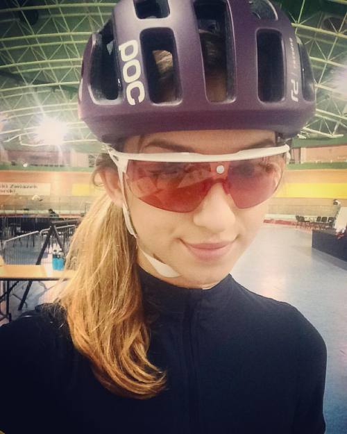 #selfie #velodrome #fixie #tb #pocgirl ・・・ #babeonthebike #ootd #weridewarsaw #girlbike #g