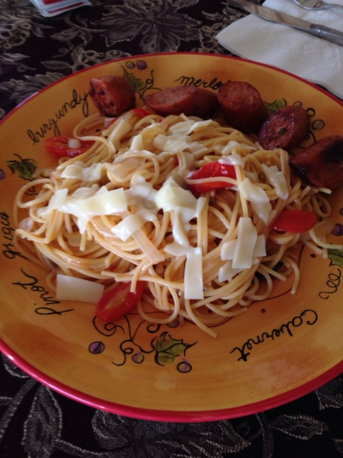 Mother’s Dat one-pot pastaaaaaaaa. It came out delicious :3