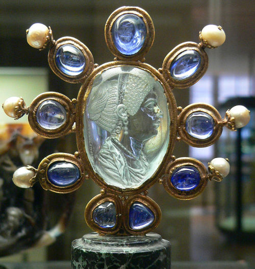 venicepearl:  Intaglio di Giulia, figlia di Tito, seconda metà del I secolo dc., acquama