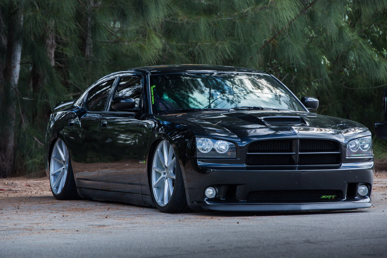 throttlestomper:  Dodge Charger SRT8[x]