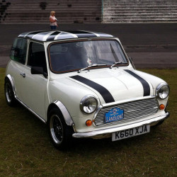 classic-and-vintage-cars:  Rover mini #classic #classiccars #mini #rover #austin #classicmini on Flickr.
