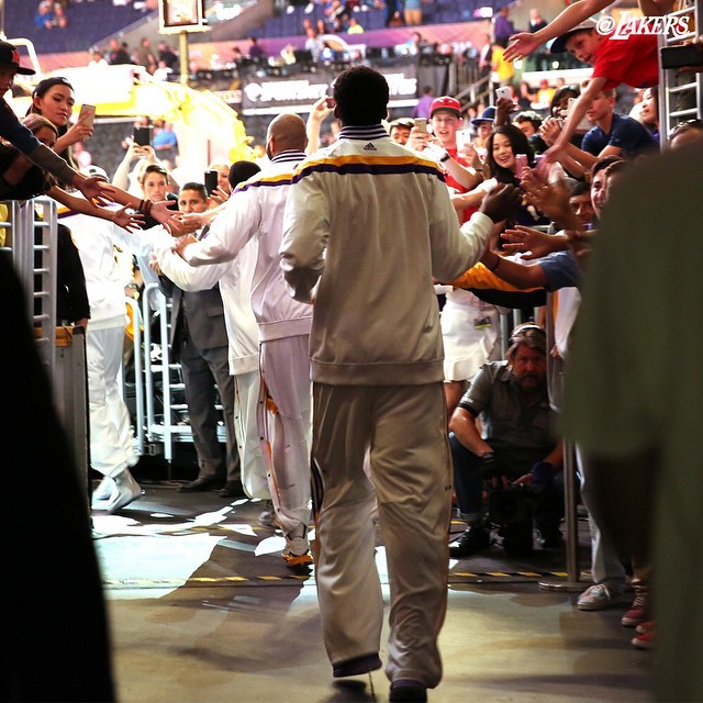 lakers:  Heading out to the floor. #GoLakers (at Staples Center)