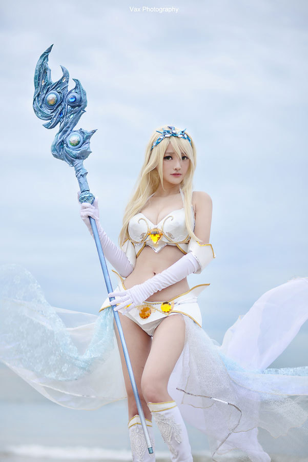 universalcosplayunited:  Janna Cosplay (League Of Legends) by Vaxzone