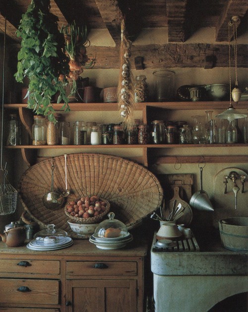 vintagehomecollection: House Beautiful Weekend Homes, 1990