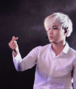 blondejongin:  giving you his heart but ends up eating it instead 