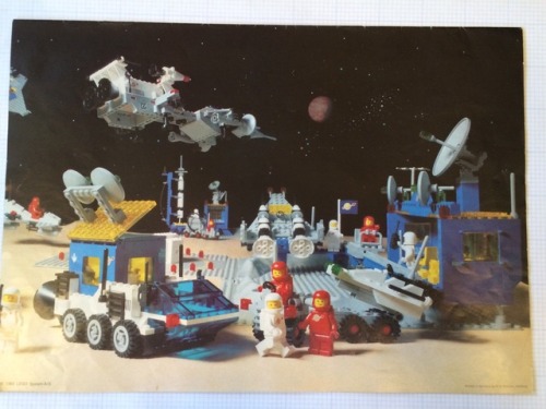 Okay, kicking off the Lego sets with one of my oldest big ones, the Beta I Command Base from 1980. T