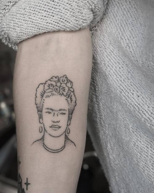 Had a great time poking this Frida on @_hennaluna at @allsacredtattoo yesterday! #art #artandsuch #t