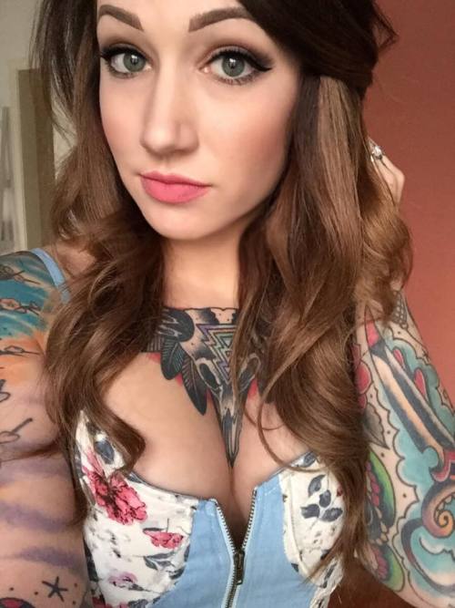 1337tattoos:  Bonnie submitted by http://bonnnsss.tumblr.com  Cute girl