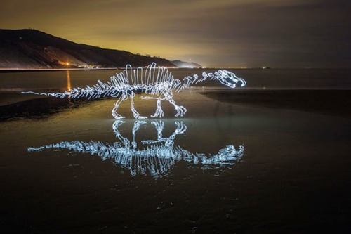 staceythinx:  Darren Pearson’s light paintings porn pictures