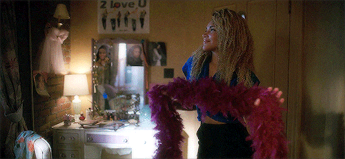 Emmy Raver-Lampman as Allison Hargreeves in The Umbrella Academy (2019—)