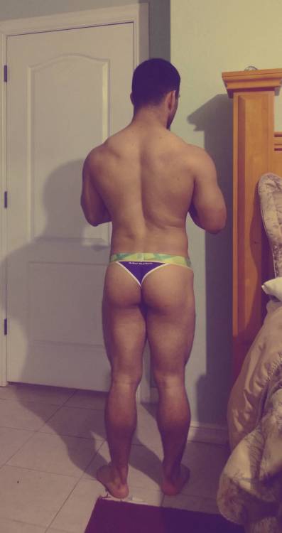 arhmar:  thisguy7861:  Dat ass  Wow! Great body to wear sexy thongs! Can we see more of that? 