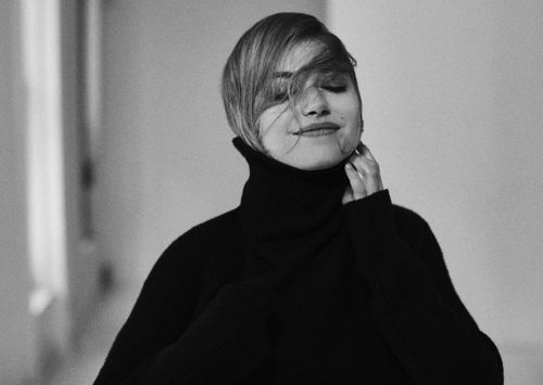 edenliaothewomb:  Imogen Poots, photographed by Pete Thompson for Humanity, fall 2015.