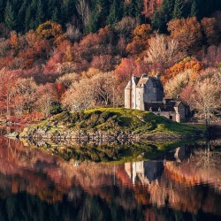 maureen2musings:    Dunderave Castle at Loch Fyne     @mark_harris_photography   