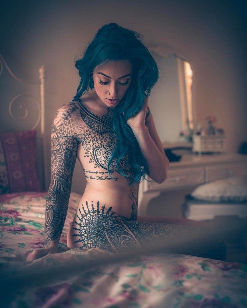 tattedbeautues:    Summer McInerney  