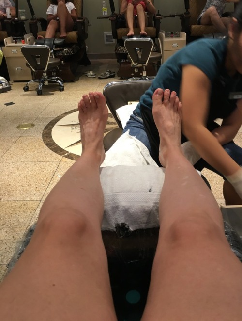 Porn Pics Didn’t go to my regular place for my pedicure