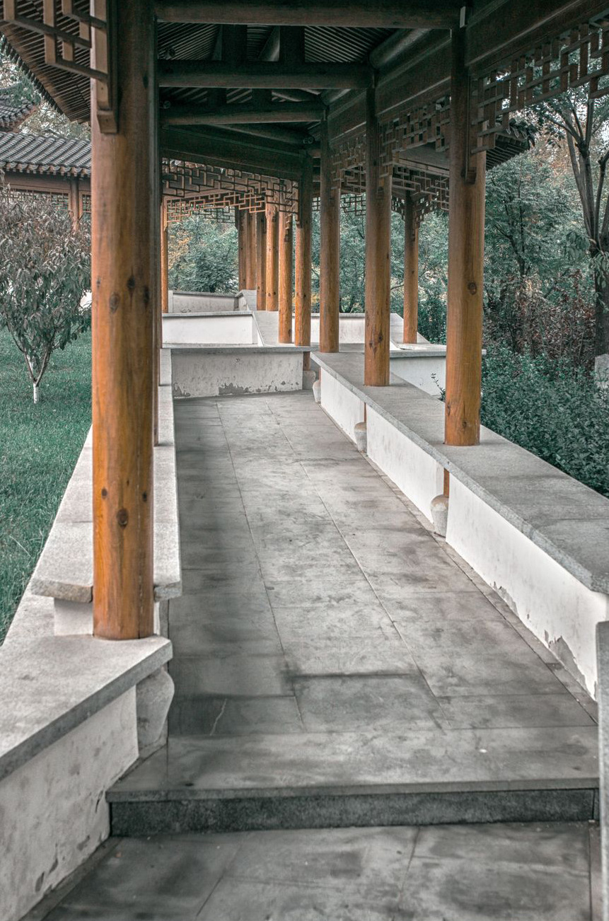 fuckyeahchinesegarden:traditional chinese mansion by Mike.  tianjin, china