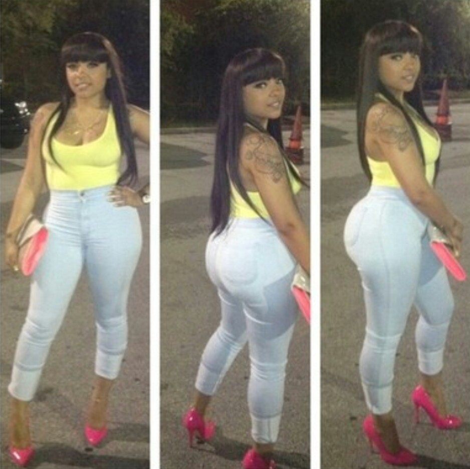 sexy-ebony-girl:  Ebony girlEbony girl on Twitter
