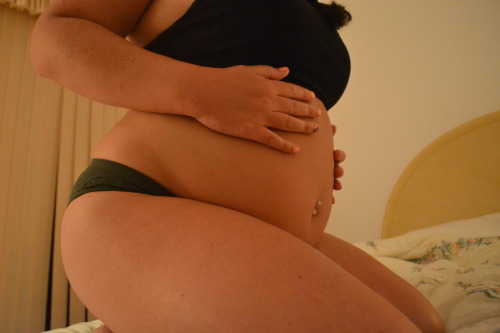 diaryof-a-bbw: Love how fat I’ve gotten! Ask me questions :)