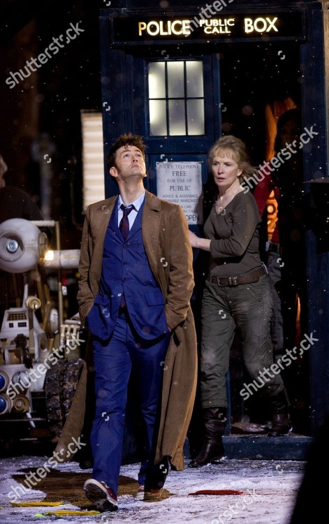  Behind the Scenes of the Waters of Mars (Part 20) Excerpts from The Doctor Who CompanionOn Wednesda