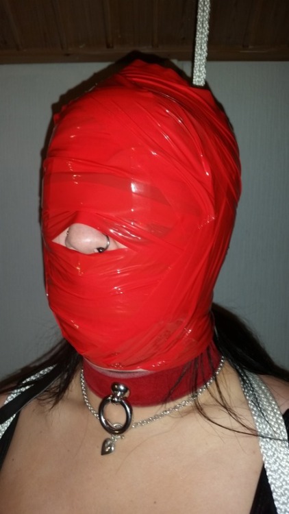 your-key-holder:By far that is my favorite type of blindfold. Aesthetically pleasing, while practically effective.