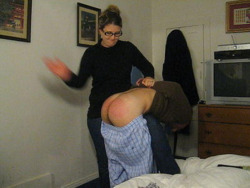 otkfme:  ya2hoo3:  He’ll never leave the seat up again (she fell all the way in!).   And you are never too old to be spanked, especially when living under my roof.