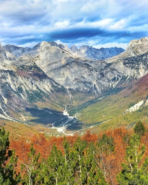 The beauties of Albanian Alps - Theth Valley@dearalyne