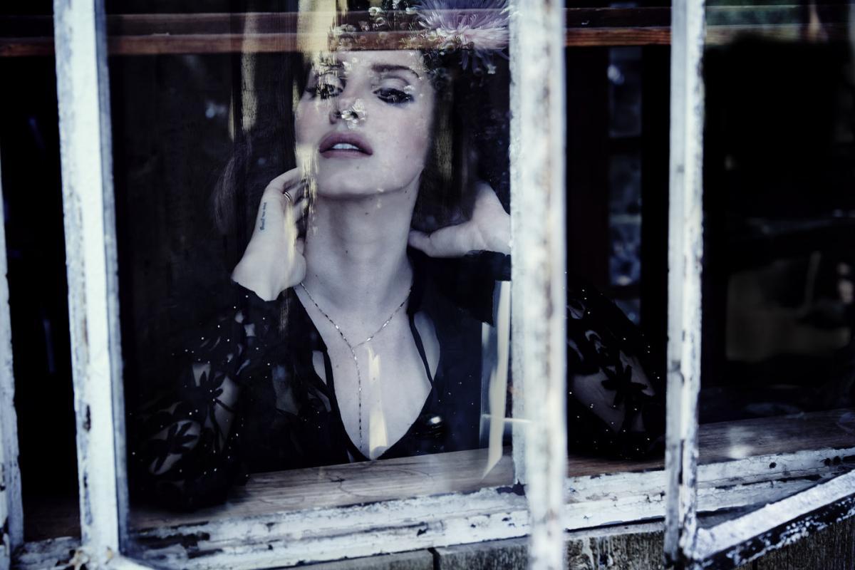 gasstation:  Lana Del Rey - Madame Figaro by James White, June 27th 2014