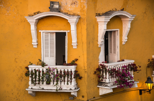 theearthinimages:  Cartagena, Colombia | Max Rewinski