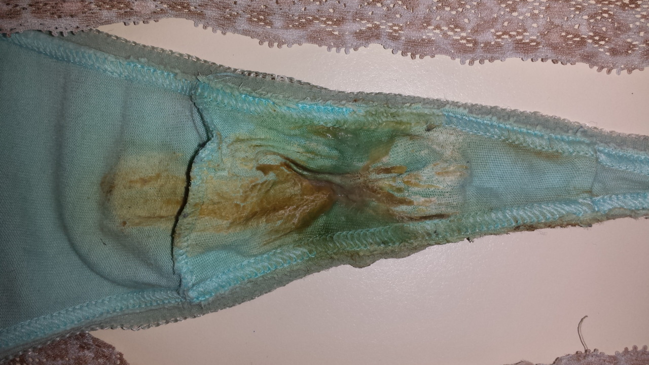 Anon (jfabi) submitted: And of course, a closeup.  Enjoy dirty panty lovers &lt;3