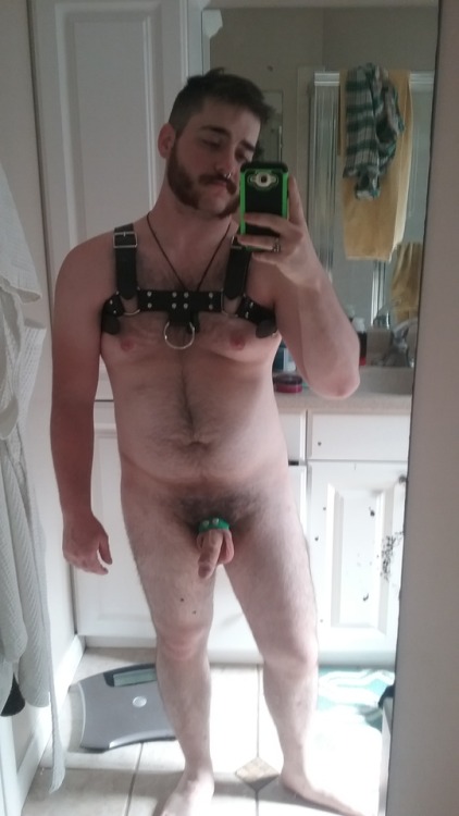 orinofashwood:  I’m gonna be wearing this outfit out to The Eagle in LA tonight for B Bar to participatein their bear chest contest, so come cheer for me if you can! You’ll see the first 2 at least, but th 3rd one is up for negotiation ;)  Hot