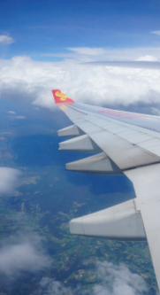 sixpenceee:  “Took off from Australia. Landed in China.” by reddit user Jachreet. 