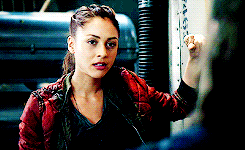 zeldaswifts:the 100 ladies appreciation week: day 1 - favorite ark-born lady↳ raven reyes, “i 