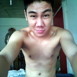 be-the-king-of-my-heart:Sexy morning! #me