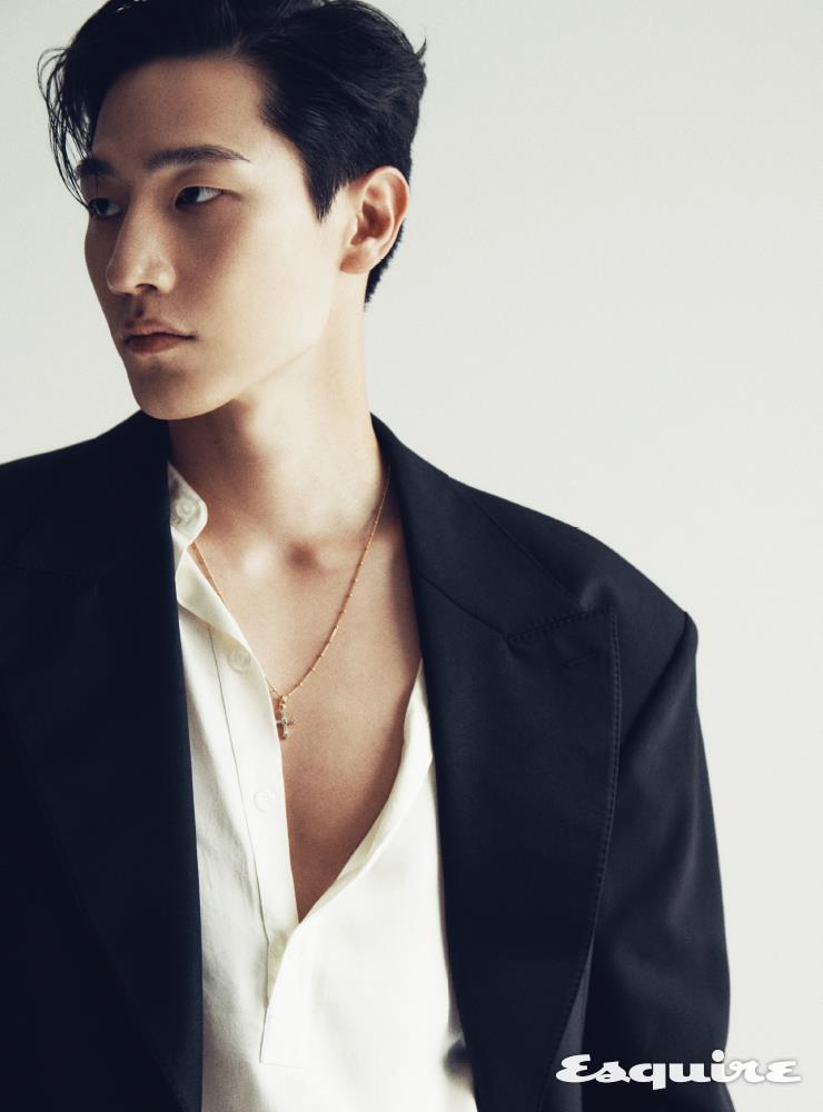 Noh Sang Hyun - Esquire Magazine June Issue ‘22 - Korean photoshoots