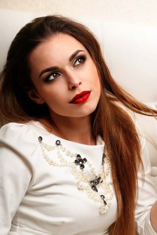 In Awe of Female Beauty