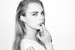 terrysdiary:  Cara Delevingne at my studio