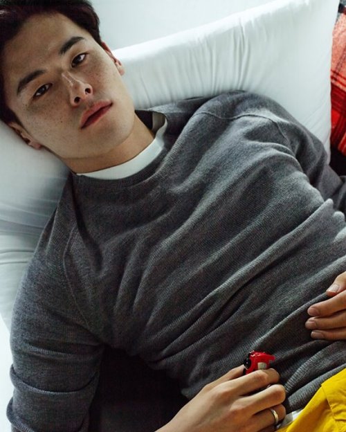 stardustmodel:김원중 Kim Won JoongPhoto from Vouge Girl Korea Magazine