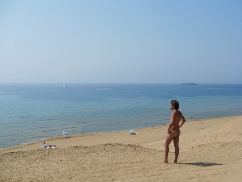 guyzbeach: &ldquo; Issos beach, Corfu&rdquo; More on guyzbeach, a collection of natural