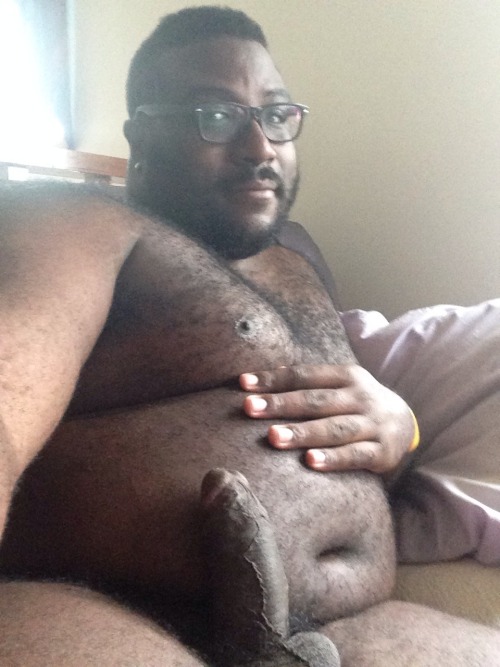 thebigbearcave:  bigthickchubbydick:  That is a good look buddy! :)  he looks good ♥ 