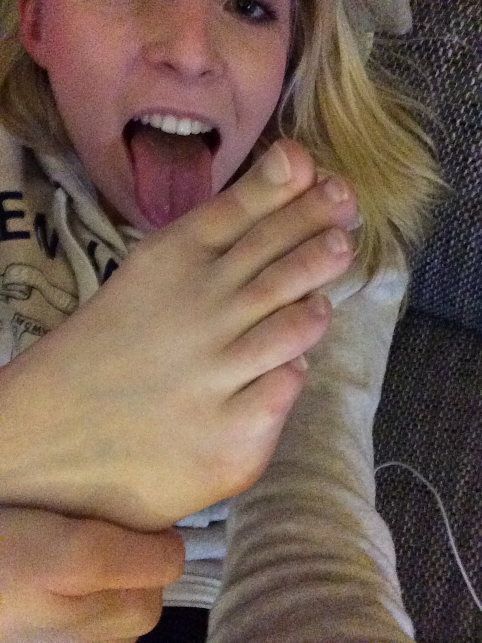 feet4florian:  Maybe the biggest post since yet. :-D But I swear: Celine is the best