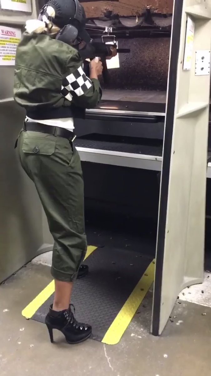 arianagrantifa:  jaynmalackson: Mary letting you all know to think twice next time