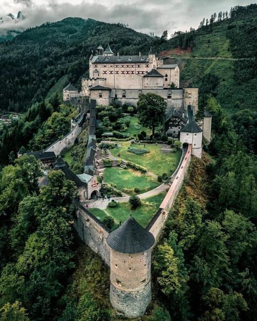 Hohenwerfen Castle AustriaPhoto Giulio Groebert