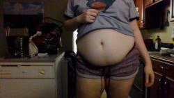 missybelly-iot:  won’t someone buy me lunch?