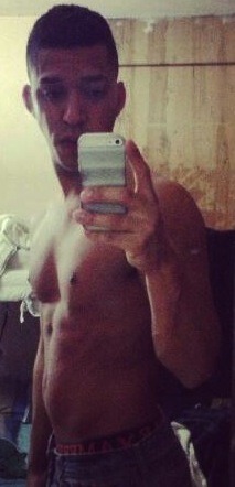 mmrican:  puertorrricanhot:  Puerto Rican  Belloooo pa casa