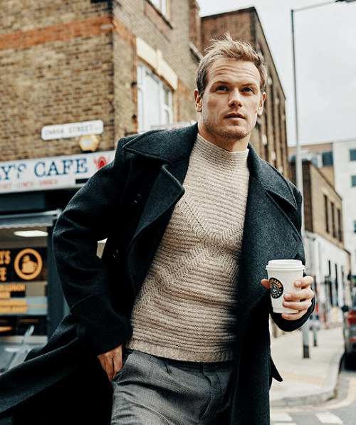 SAM HEUGHAN FOR GENTLEMAN’S JOURNAL MARCH 2022 COVER