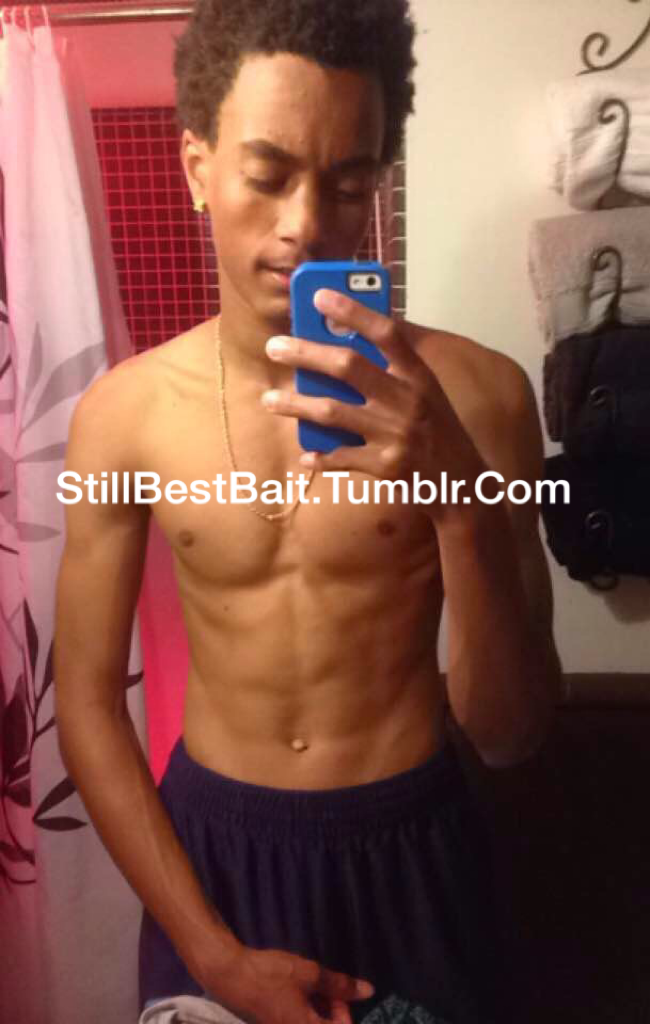 stillbestbait:  Kam  Like, reblog, and follow for more!  Please follow:1.http://nudeselfshots-blackmen.tumblr.com/2.http://gayhornythingz.tumblr.com/3.http://nudeselfshotsofmen.tumblr.com/