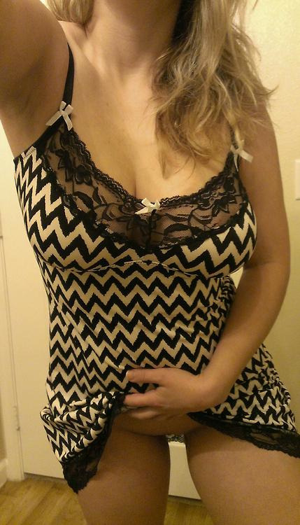 teenbaes:  Check out my collection of hot teens:)