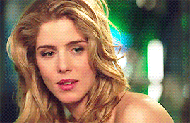 smoakinelli:Arrow Season 5 Appreciation Week   ↳ Day 2, Favorite Character → Felicity Smoak      “She’s the major chord in the otherwise minor key symphony.” - Marc Guggenheim