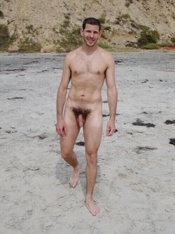 naturenudistchaz:  males-naked: dekanuk:   dekaNuk’s archive of naked exhibitionist men   Reblog from dekanuk, 38k+ posts, 34.3 daily. 300k+ follow All my blogs.  #nakednature #nakedbeach